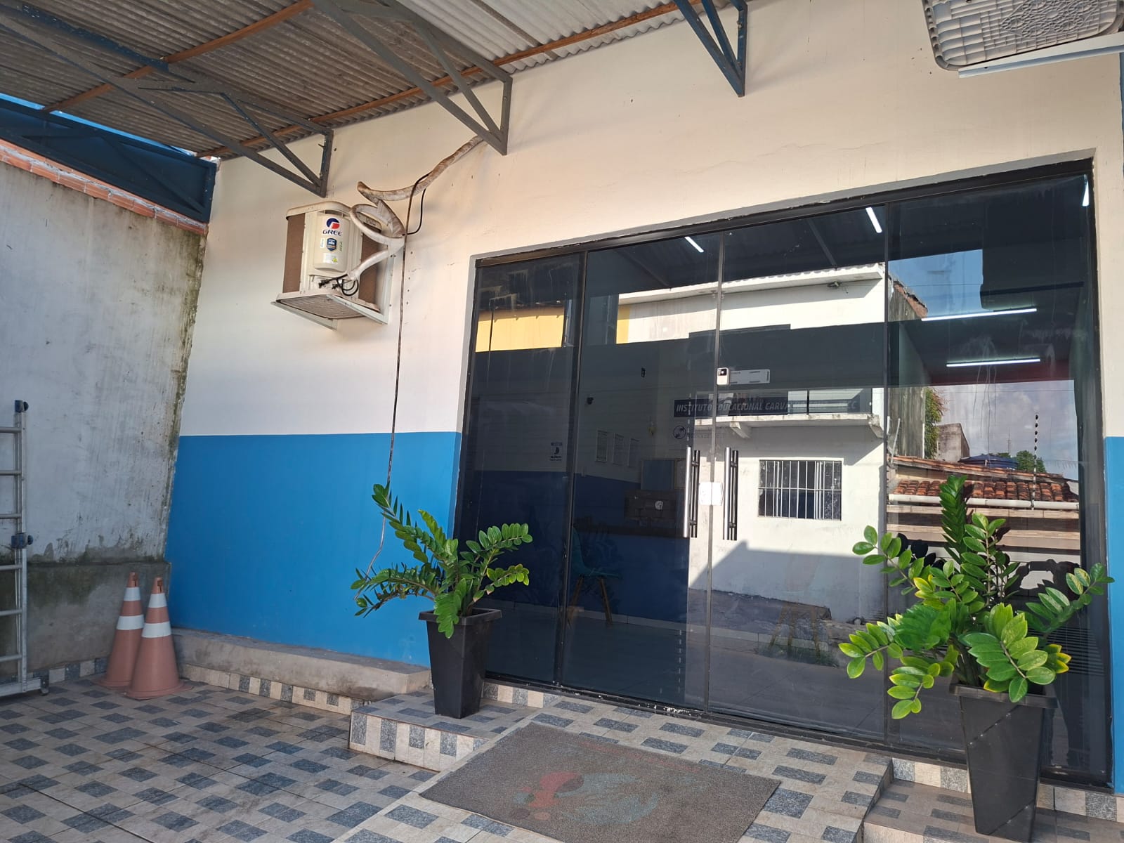 VENDO EXCELENTE PRÉDIO COMERCIAL NO BAIRRO PIONEIRO  - VILA DOS CABANOS - BARCARENA - PARÁ