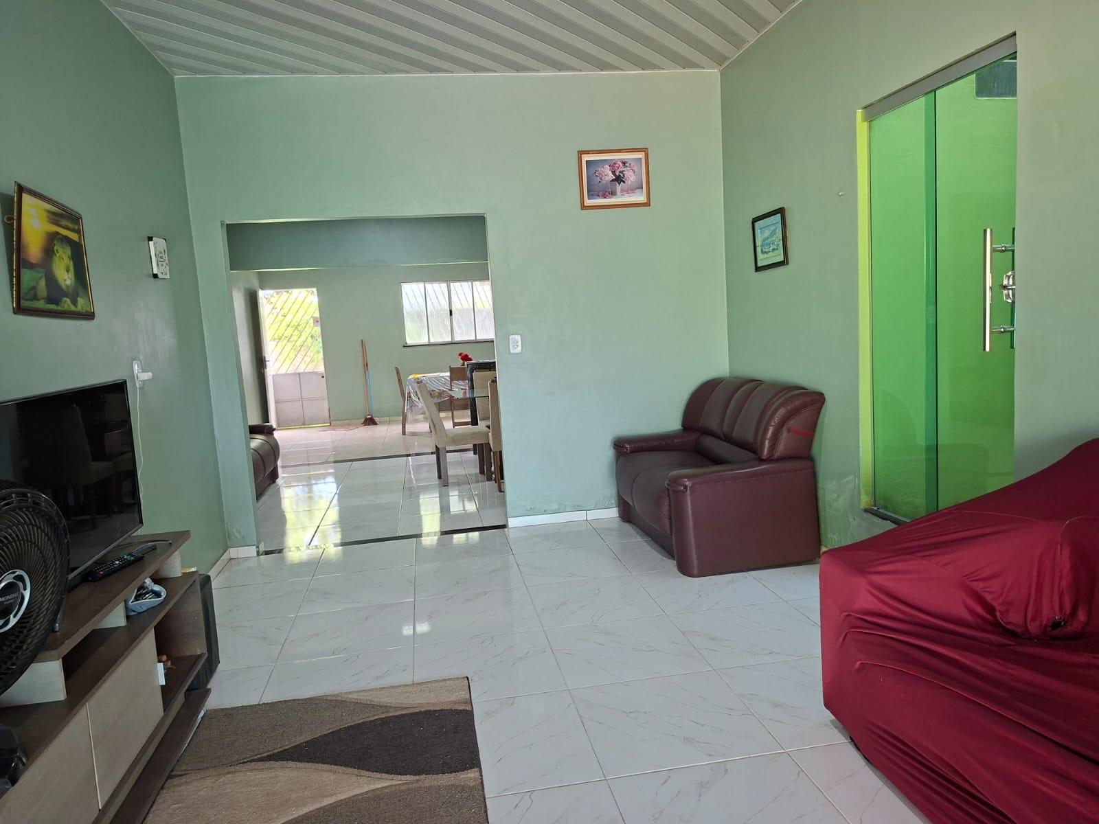 ALUGO EXCELENTE CASA MODERNA COM PISCINA - TOTALMENTE MOBILIADA - BAIRRO JARDIM CABANOS/VILA DOS CABANOS – BARCARENA/PA.