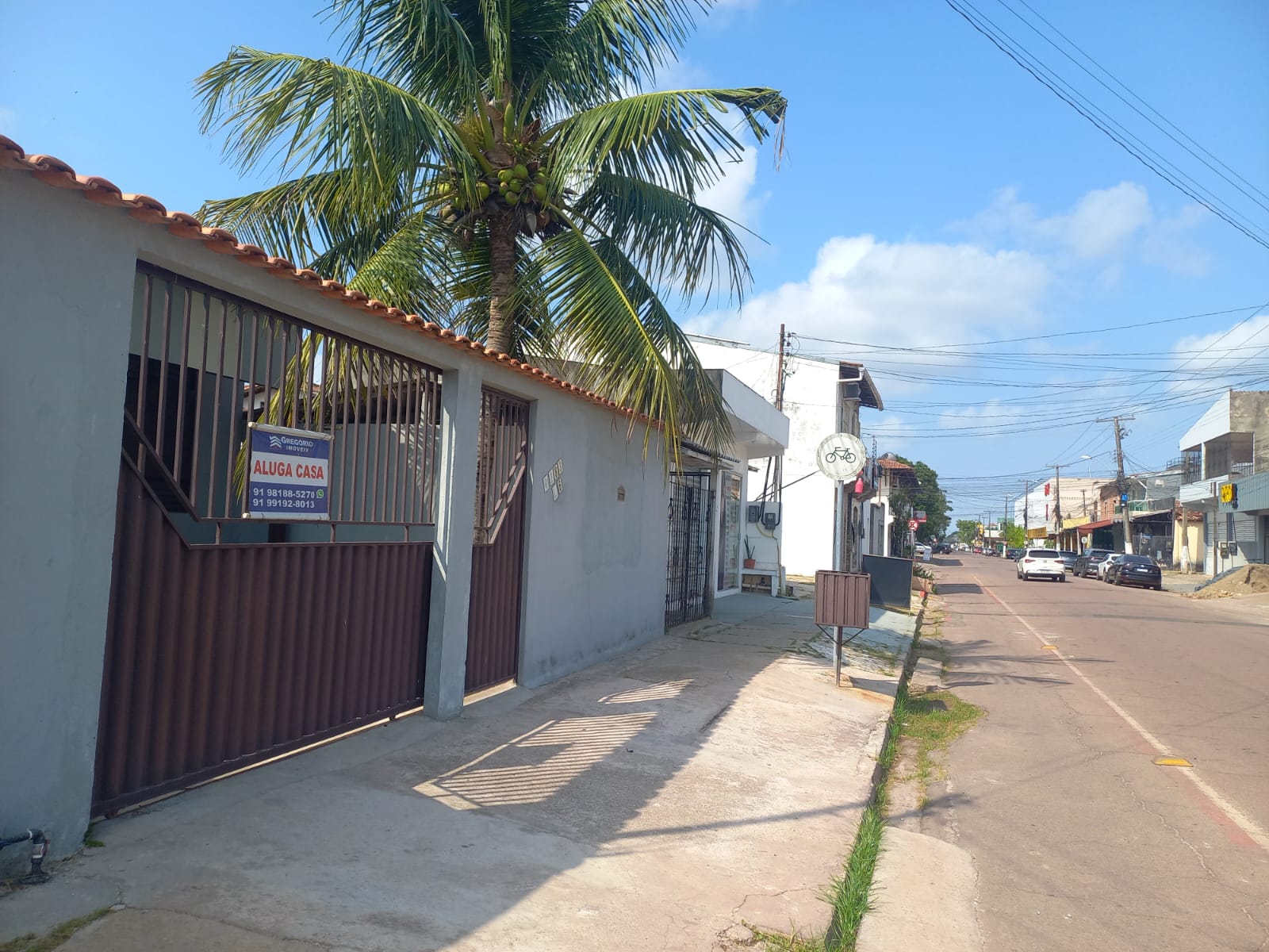 CASA A VENDA COM ÓTIMA LOCALIZAÇÃO- ACEITA FINANCIAMENTO - VILA DOS CABANOS - BARCARENA/PA.