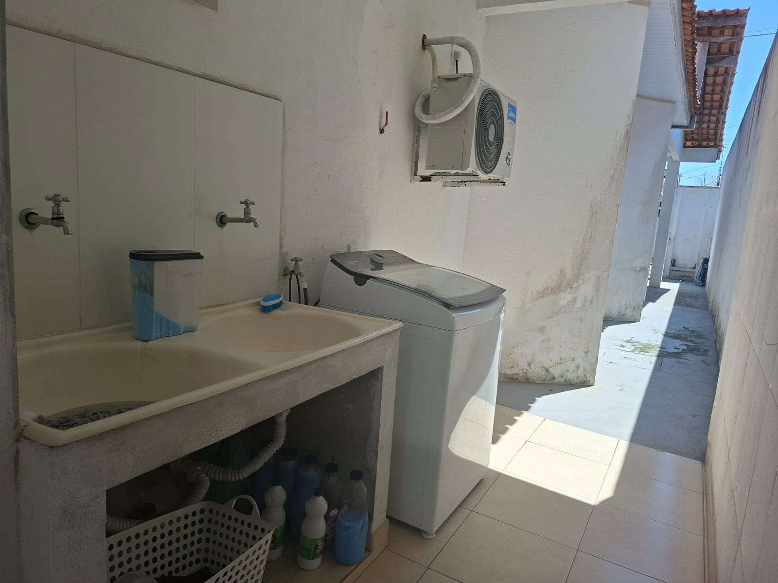 ESTÁ À VENDA UM EXCELENTE IMÓVEL RESIDENCIAL – ACEITA FINANCIAMENTO -LOCALIZADO NO BAIRRO PIONEIRO -VILA DOS CABANOS – BARCARENA/PA.