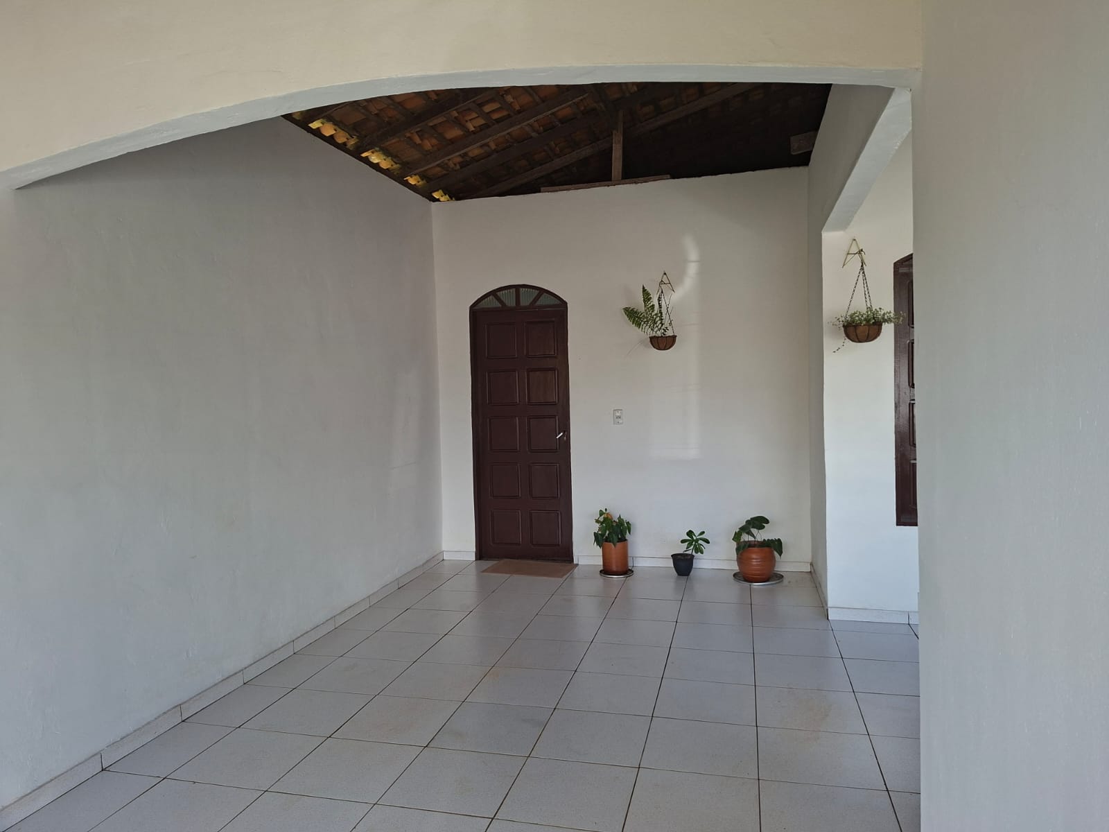 ÓTIMA OPORTUNIDADE - CASA AMPLA COM QUINTAL TODO GRAMADO A VENDA - VILA DE ITUPANEMA - BARCARENA/PA