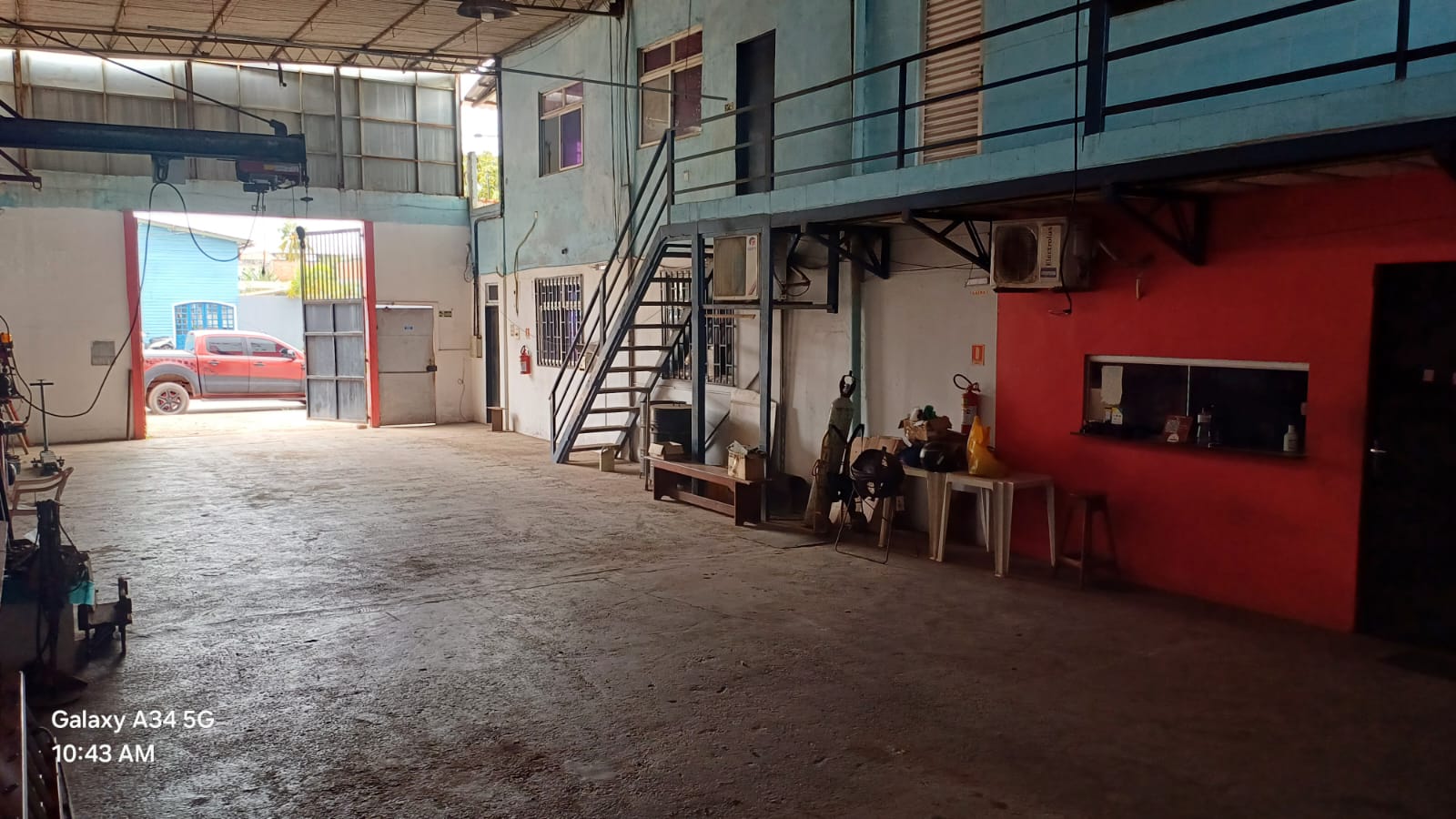 OPORTUNIDADE ÚNICA - EXCELENTE GALPÃO PARA LOCAÇÃO - COM 04 SALAS - ÓTIMA LOCALIZAÇÃO, BAIRRO PIONEIRO - BARCARENA/PA.