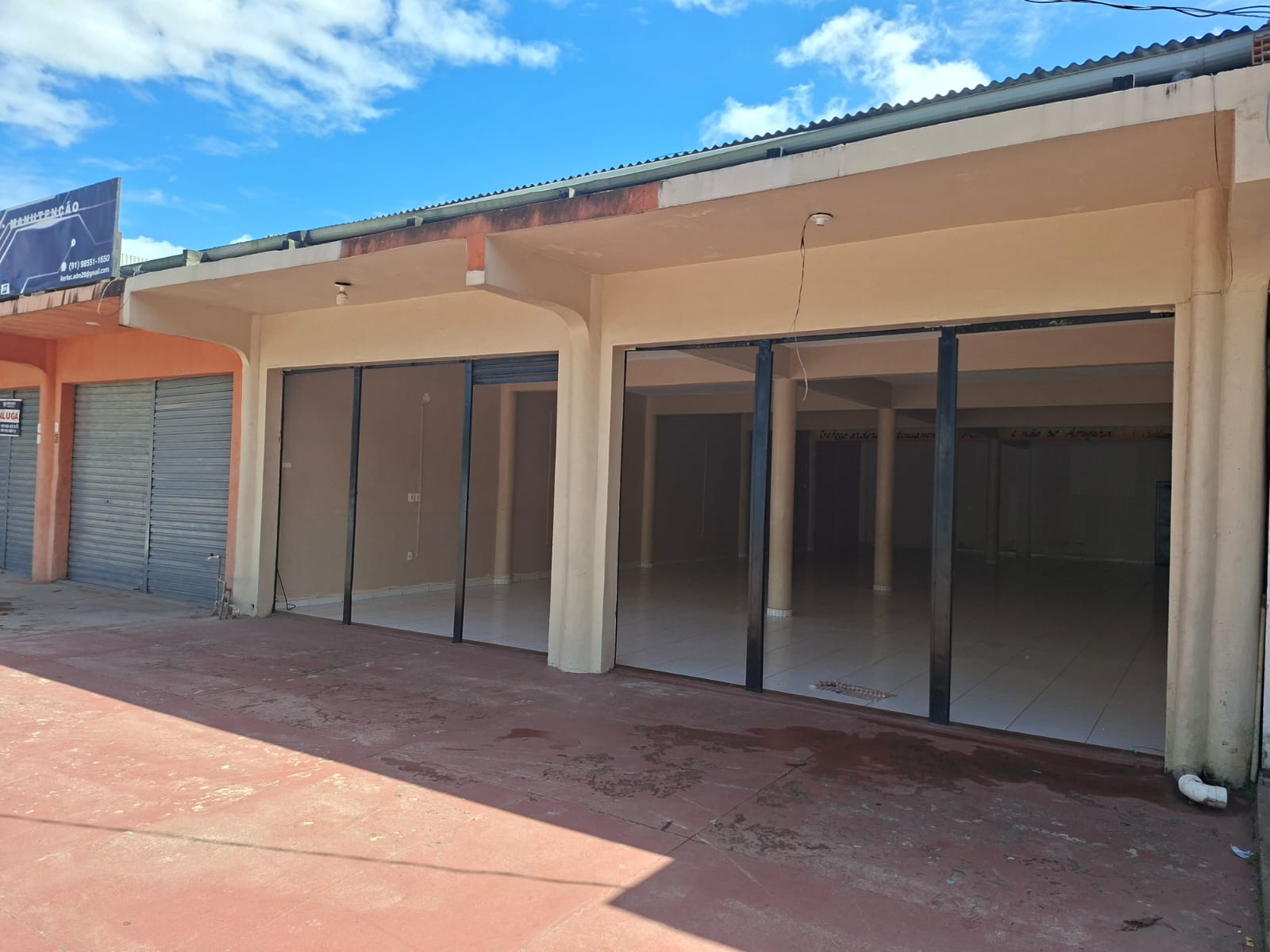 DISPONÍVEL PARA LOCAÇÃO  - EXCELENTE PONTO PARA O SEU NEGÓCIO COM ÓTIMA LOCALIZAÇÃO - BAIRRO PIONEIRO, BARCARENA/PA.