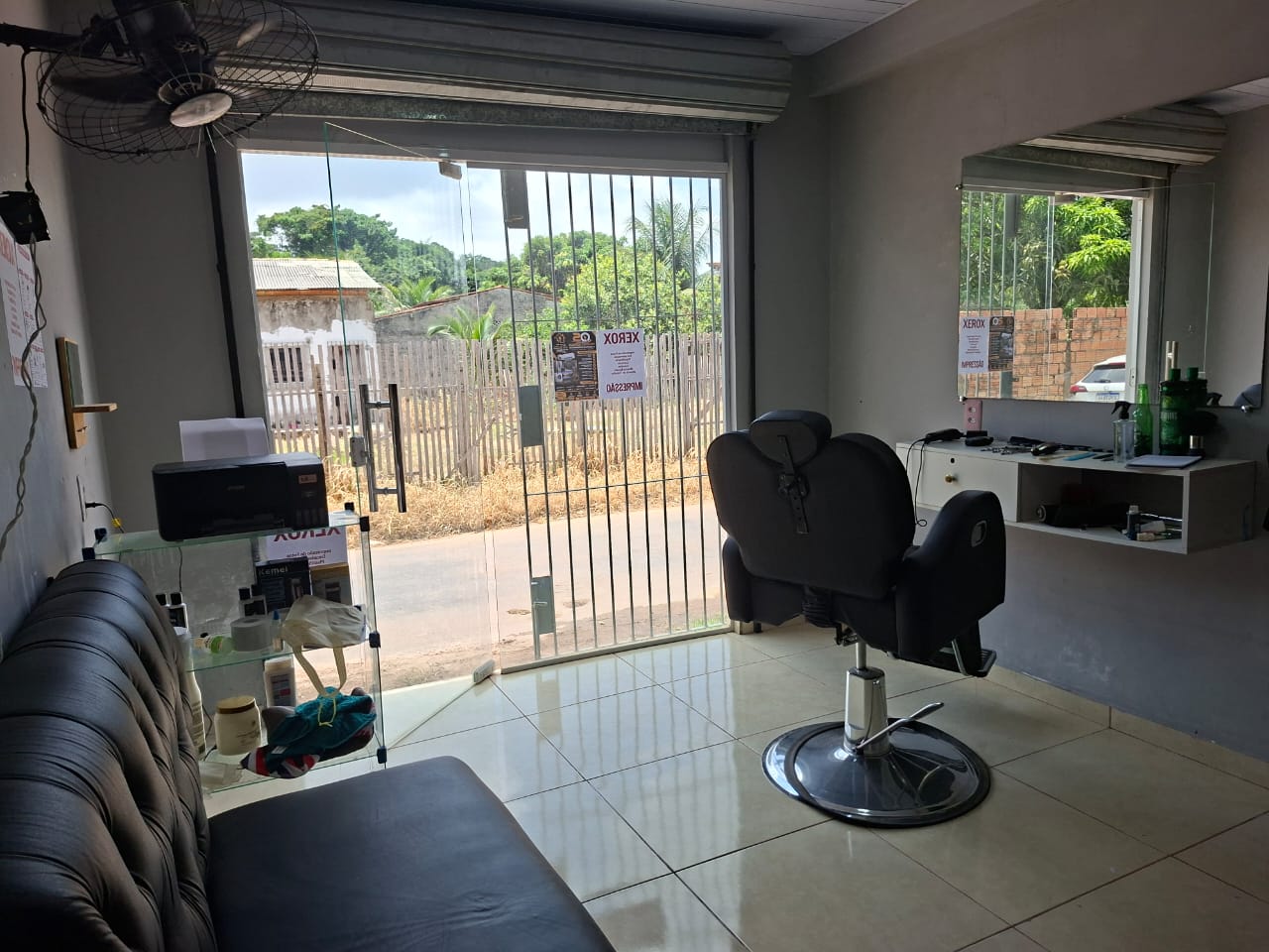 ALUGO BARBEARIA/SALÃO DE BELEZA JÁ COM OS EQUIPAMENTOS, PRONTO PARA TRABALHAR