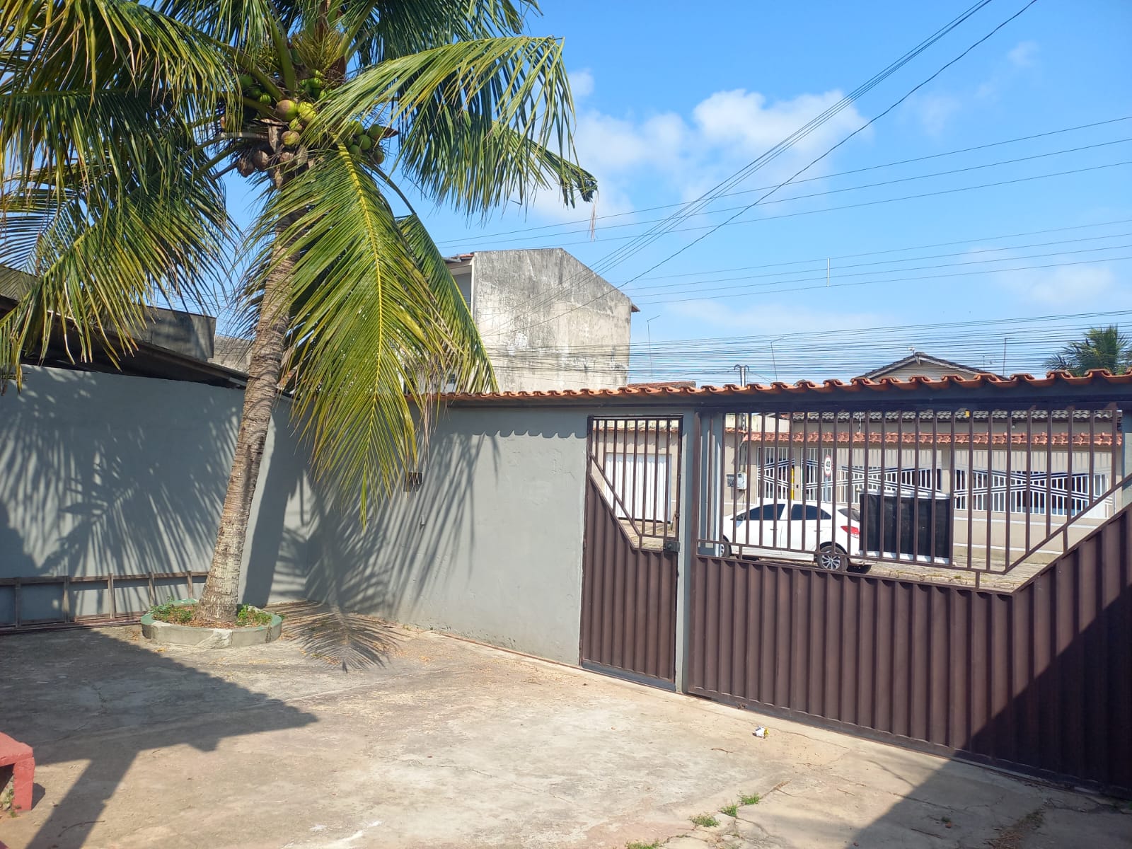 CASA A VENDA COM ÓTIMA LOCALIZAÇÃO- ACEITA FINANCIAMENTO - VILA DOS CABANOS - BARCARENA/PA.