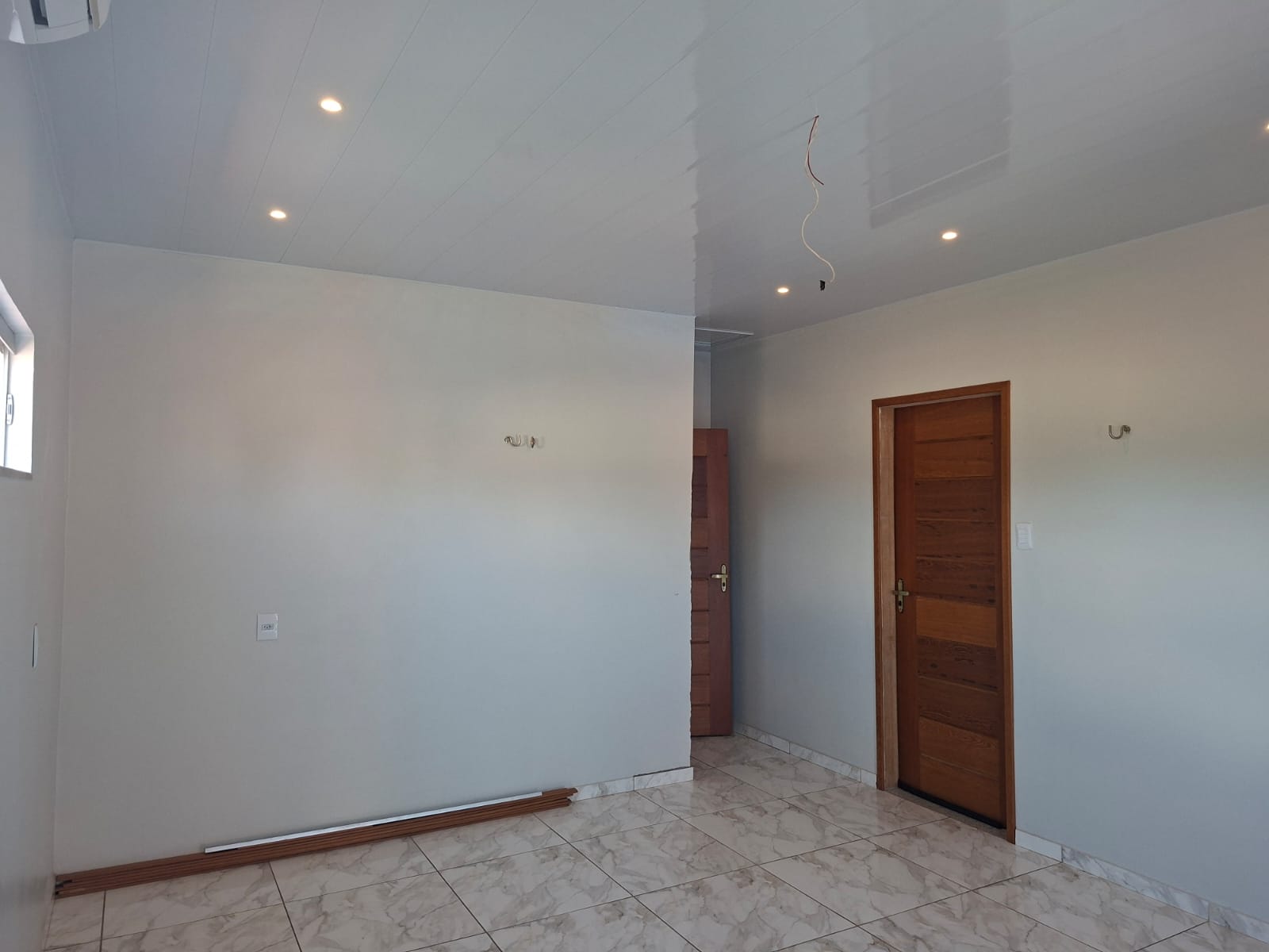 EXCELENTE IMÓVEL (2 PAVIMENTOS) DISPONÍVEL PARA VENDA, BEM LOCALIZADO – BAIRRO: NAZARÉ - BARCARENA /PA.
